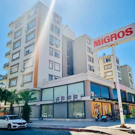 Close To The Airport And The Sea Apartamento