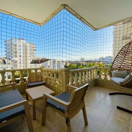 Close To The Airport And The Sea Apartamento Antalya